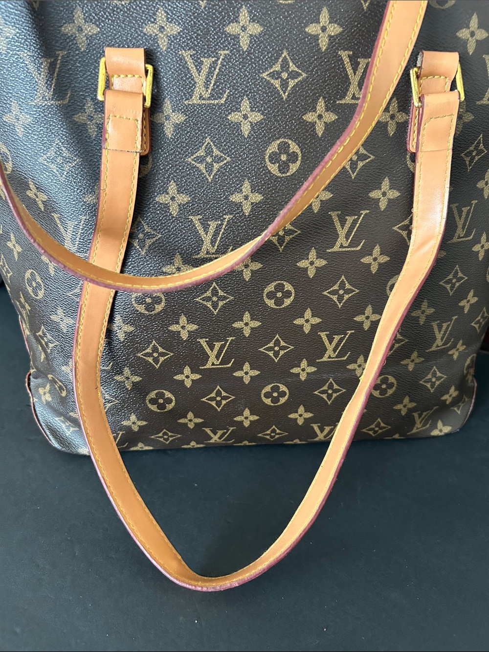 Beautiful Tote in Brown with Tan Straps - Picture 11 of 16